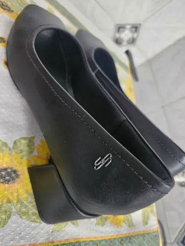 Sandália preta usaflex