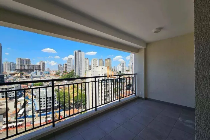 Locação na Vila Mariana e Saúde com 2 quartos, suíte, varanda e excelente localização próx