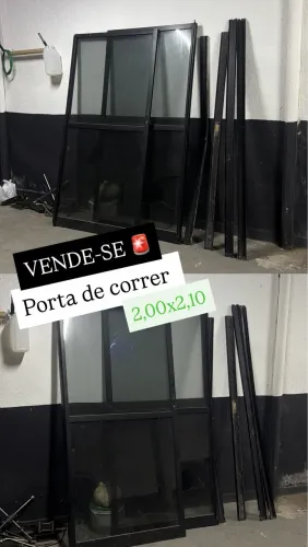 VENDE-SE PORTA VIDRO E ALUMÍNIO