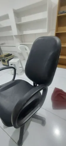 CADEIRA DIRETOR USADA R$ 350,00