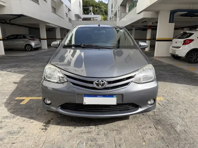 Toyota Etios X 1.3 Flex 16V 5P Mec. 2016