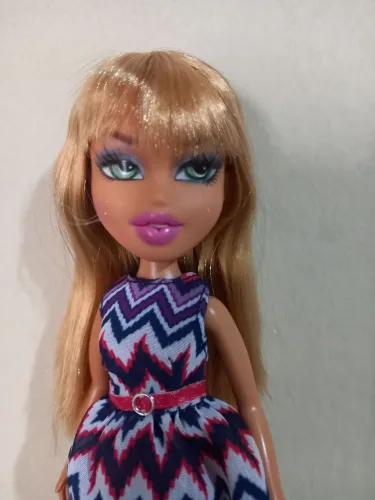Bratz Strut it, 2012, Fianna