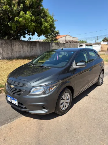 Chevrolet Onix JOY Hatch 1.0 8V Flex Mec. 4P 2019