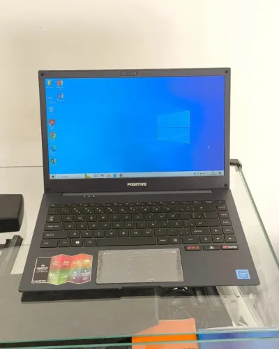 Notebook Positivo Motion Plus | Atom x5-Z8350 | 4GB | 64GB SSD | HD | 14.0"