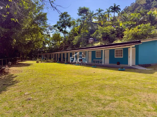 Sítio à venda em Guarapari: 10 suítes, 9000m² em Buenos Aires