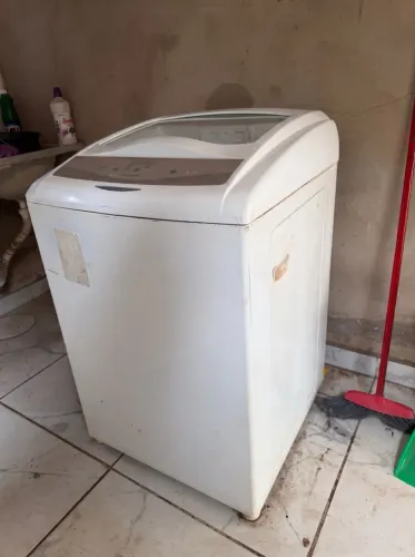 Máquina de lavar Brastemp