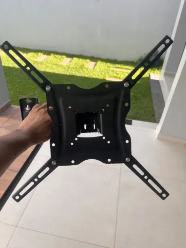 Suporte articulado para Tv até 60?, marca aquário.