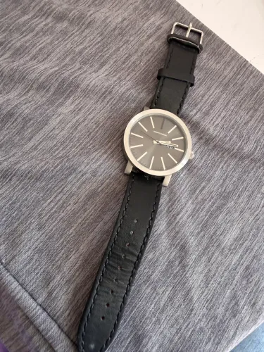 Vendo relógios unidade ou kit.