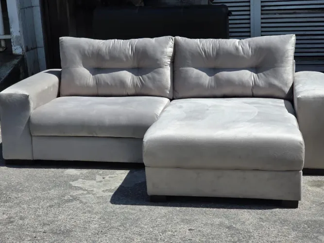 Vendo sofa novo com cheise 1150