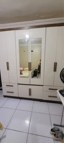 Guarda Roupas 6 portas