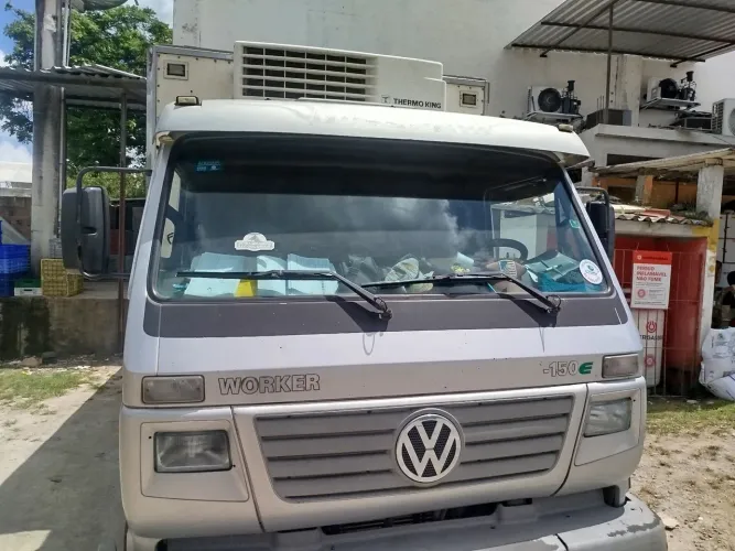 Caminhão worker 9.150