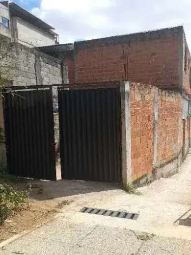 Portão de garagem 2 bandeiras 1,35x1,35 cada bandeira