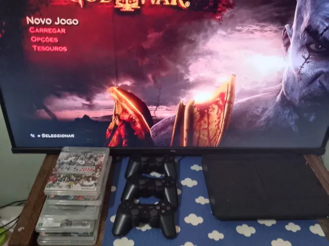 Ps3 destravado com hen super slim com 3 controles novo troco em placa de video