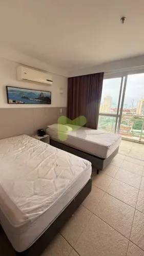 Flat fora do pool à venda no Ramada, em Imbetiba Macaé.