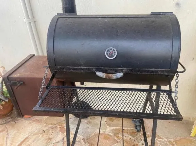 Defumador Pit Smoker 14kg