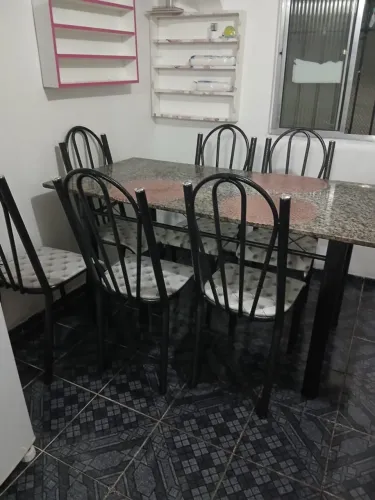 Mesa 6 cadeiras