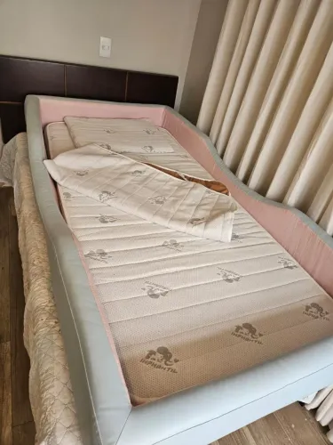 Cama Montessoriana