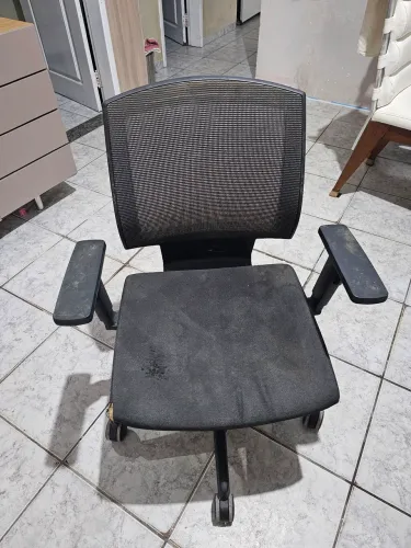 Cadeira de escritório 