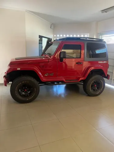 Troller T-4 4X4 3.0 TB Int. Cap. Rígida Diesel 2010