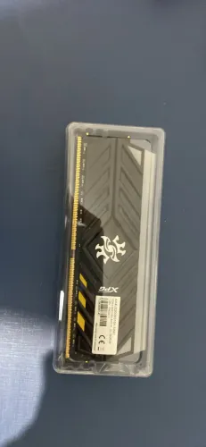 2 memórias ram ddr4 xpg gaming 3200mhz 