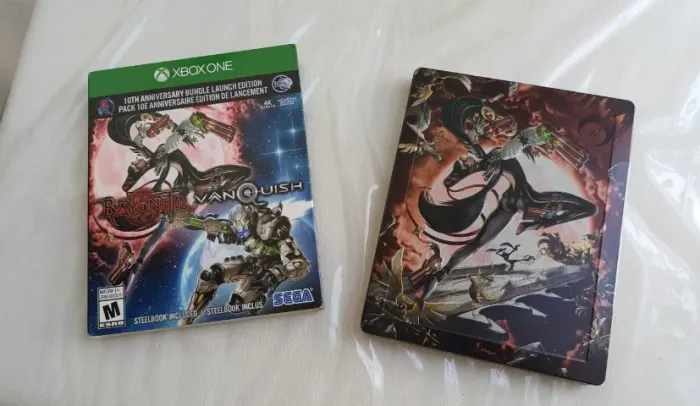 Bayonetta e Vanquish 10th Anniversary Launch Edition Steelbook Xbox One