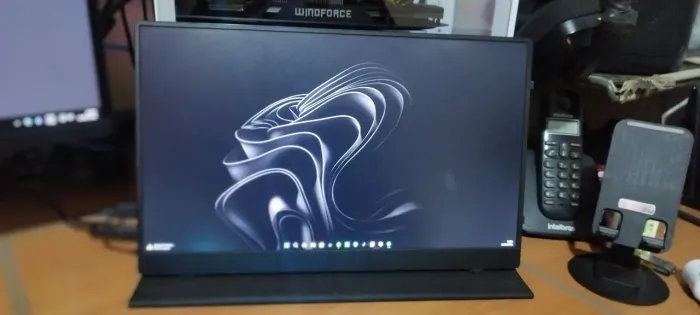 Monitor Portátil FHD 1080 LED - 15.6"