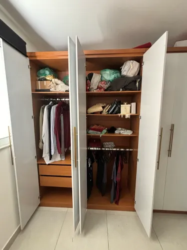 Guarda-roupas