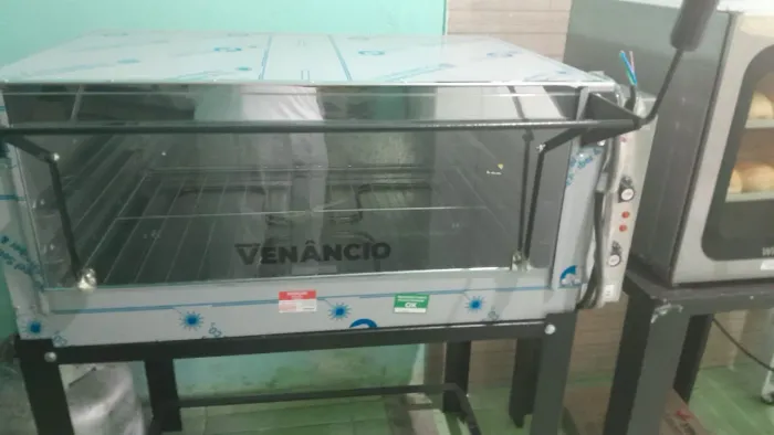 Equipamentos para lanchonete e padaria