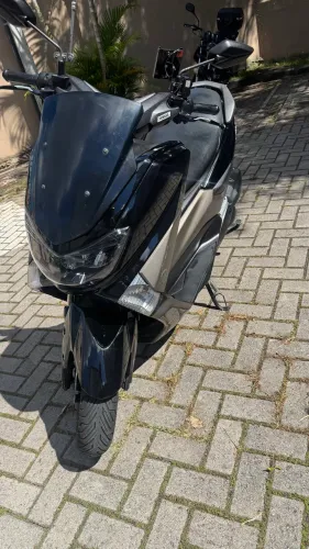 YAMAHA NMAX - À VENDA