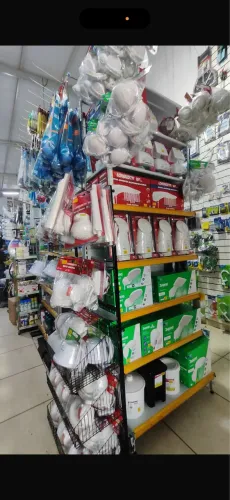 Ferragista Completa no Setor Balneário