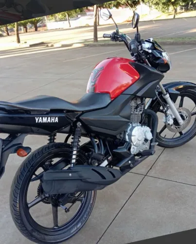 MOTO YAMAHA FACTOR 2021