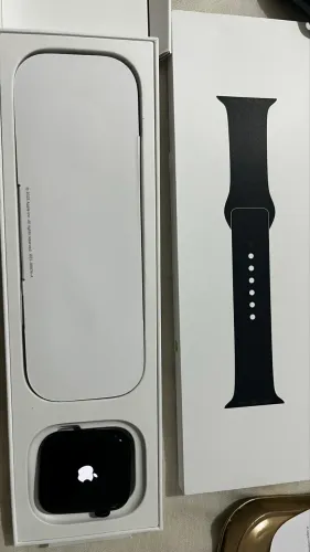 Apple Watch SE 2025