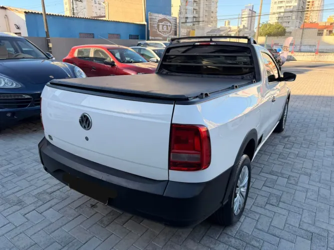 Volkswagen Saveiro Robust 1.6 Total Flex 8V 2023