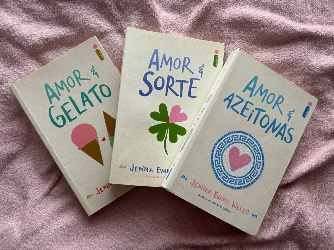 Coleção Amor & Livros - usado - Amor e Gelato; Amor e Sorte; Amor e Azeitonas