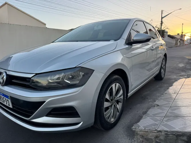 Volkswagen Polo 1.0 Flex 12V 5P 2020