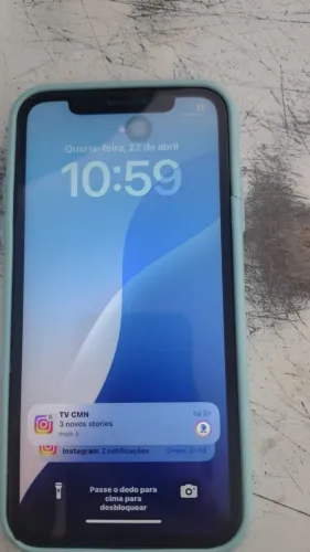 Vende-se iPhone XR 