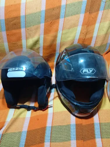 Capacete