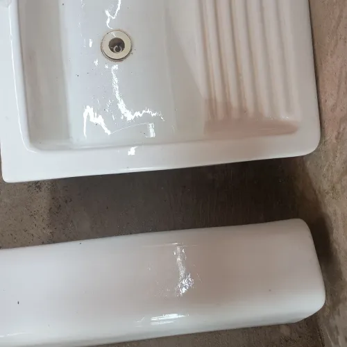 Tanque de lavar roupas (louça)