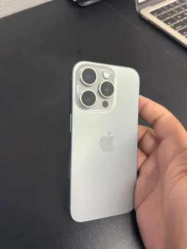 IPHONE 15 pro