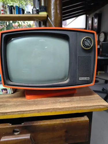 Tv Philco no estado sem teste 