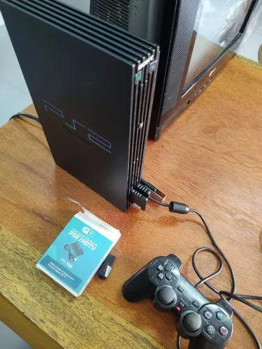 PS2 Desbloqueado com Tv e 3 controles e jogos