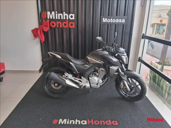 HONDA CB TWISTER ABS