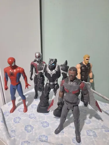 SUPER HERÓIS
