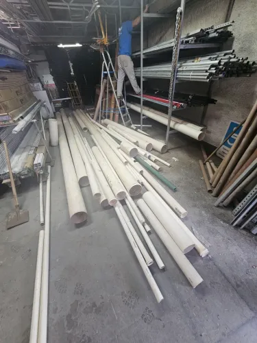 Tubo de PVC esgoto (200mm e 150mm)