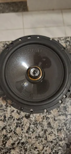 Alto falantes 6 polegadas  jbl e bravox 