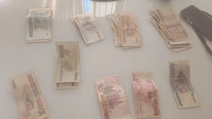 Notas antigas para colecionador.