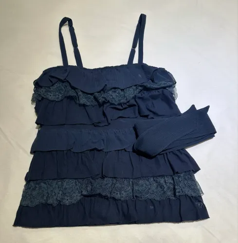ABERCOMBRIRE 1 blusa P / HOLLISTER 2 tomara que caia M