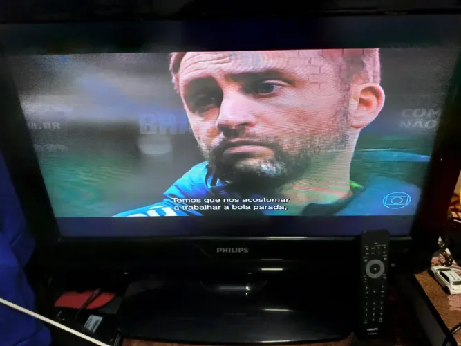 TV 26" Philips LCD em ótimo estado som e imagem