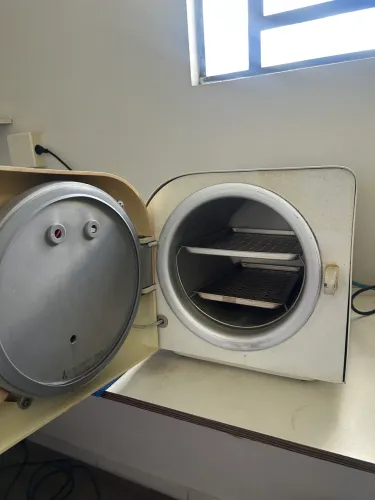 Autoclave Usada - ótimo estado