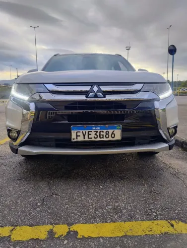 Mitsubishi Outlander 2.0 16V 160cv Aut. 2016